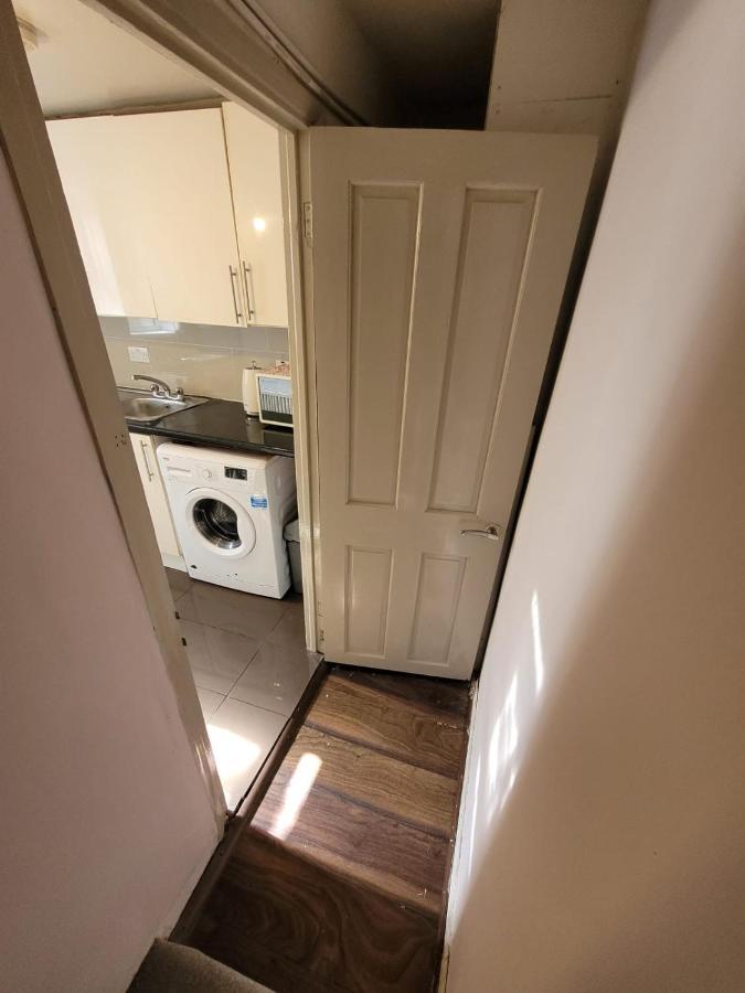 43 Kimberly Road Apartment Londres Exterior foto